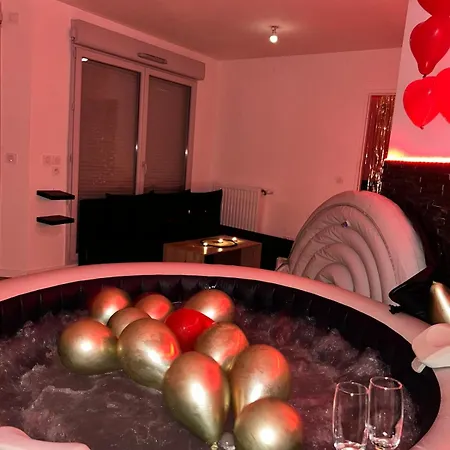 Jacuzzi * Montfermeil